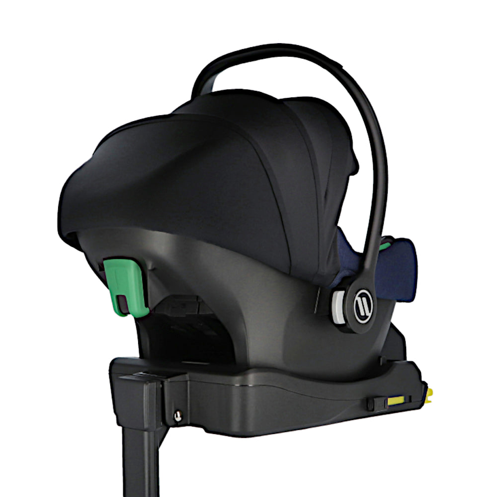 Avionaut Cosmo Car Seat  on Dock 2.0 ISOfix Base