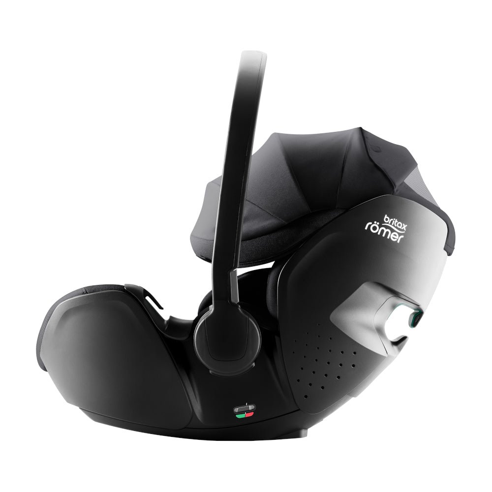 Britax-Römer Baby-Safe Pro infant carrier car seat in Carbon Black 