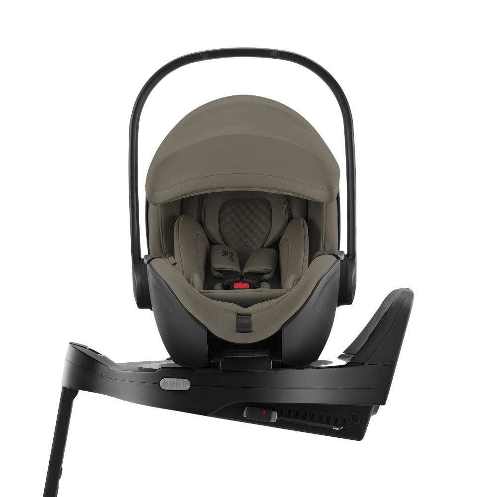 Britax-Römer Baby-Safe Pro infant carrier car seat in Urban Olive on Vario 5Z ISOfix base