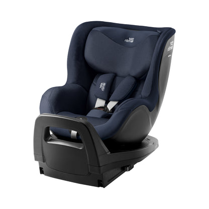 Britax-Römer Dualfix 5Z rear facing car seat in Night Blue on Vario 5Z ISOfix base