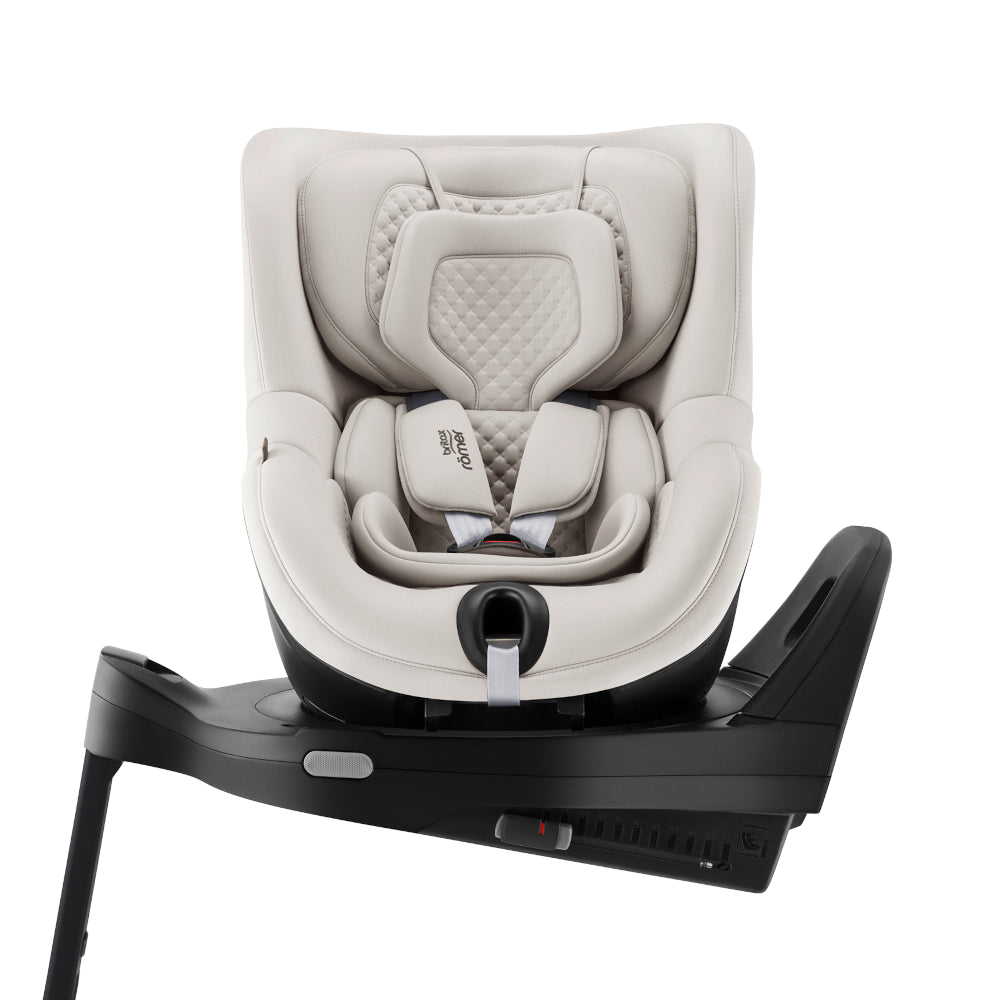 Britax-Römer Dualfix 5Z rear facing car seat in Soft Taupe on Vario 5Z ISOfix base