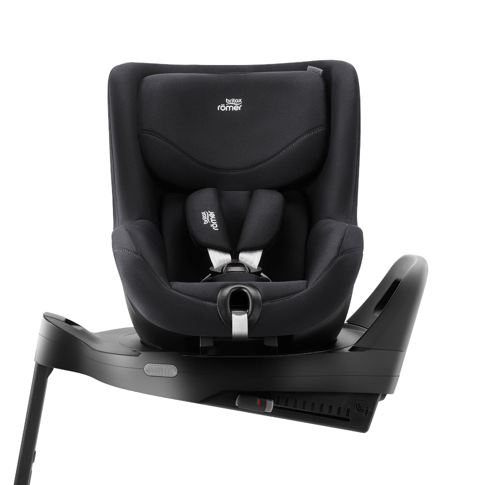 Britax-Römer Dualfix Pro M swivel rear facing ISOfix car seat in Deep Black