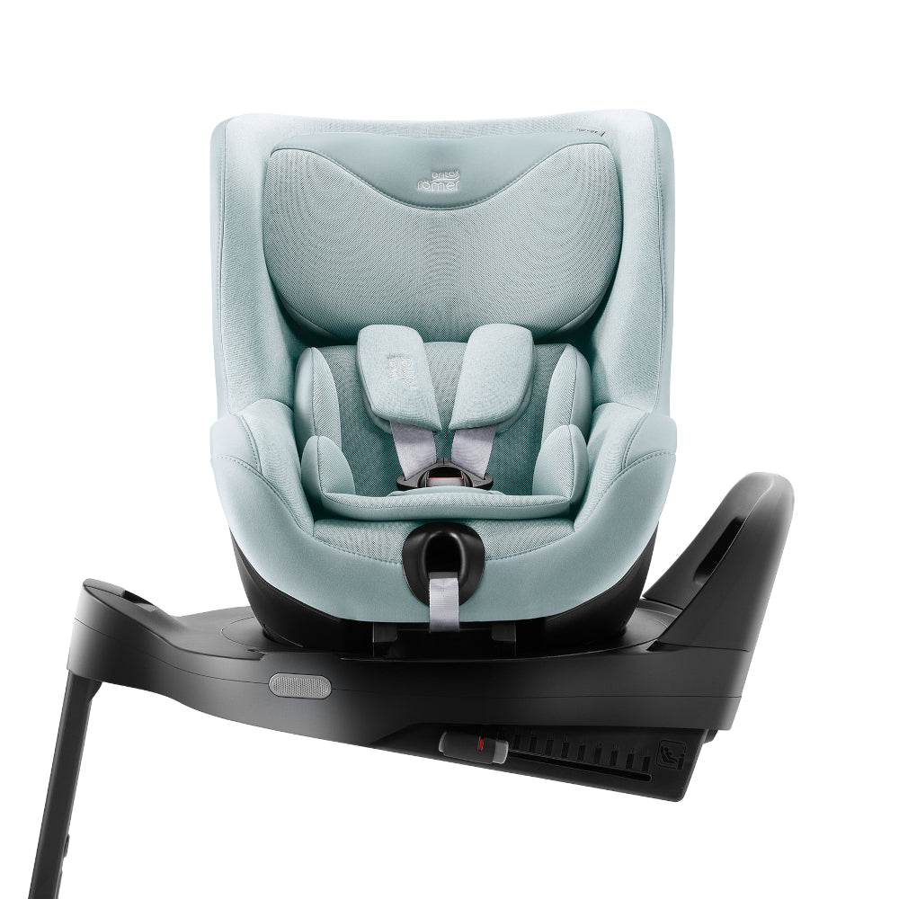 Britax-Römer Dualfix Pro M swivel rear facing ISOfix car seat in Harbor Blue