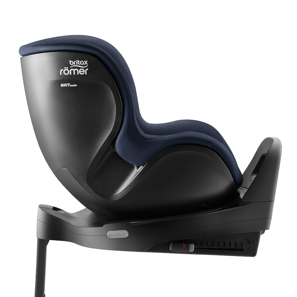 Britax-Römer Dualfix Pro M swivel rear facing ISOfix car seat in Night Blue