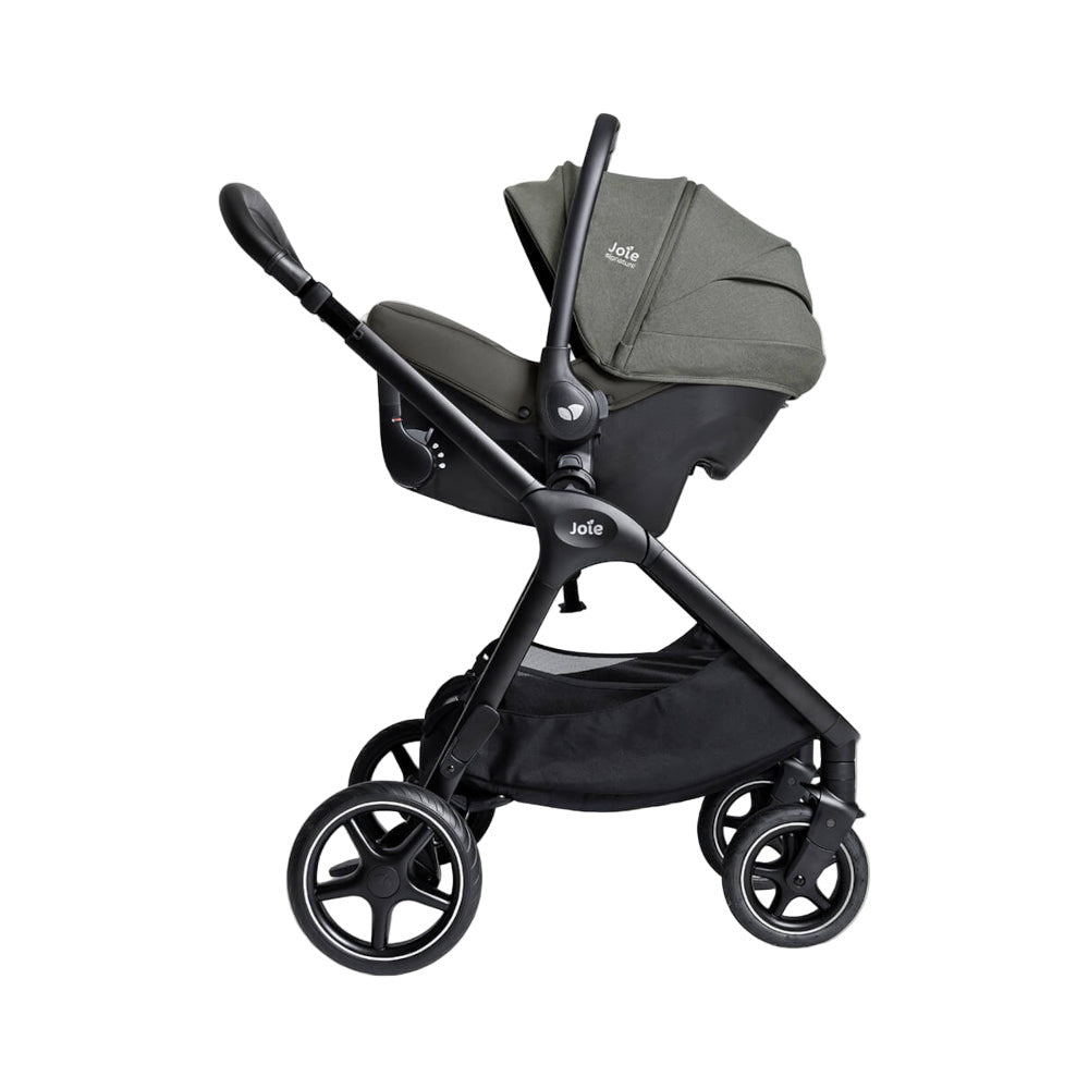 Joie Finiti Pushchair Evergreen with car seat